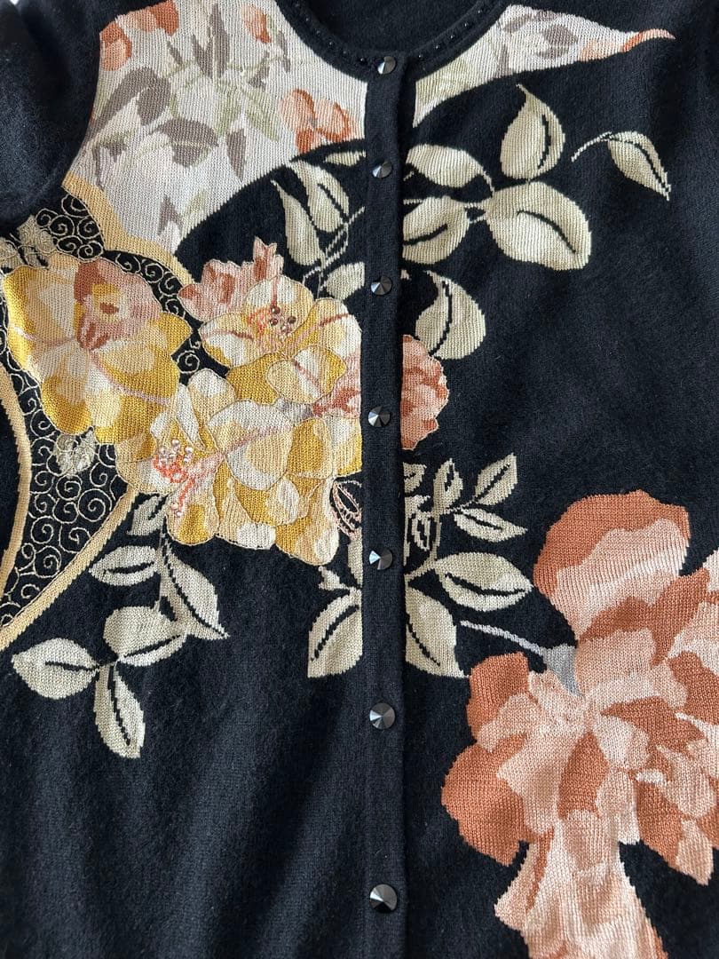 LEONARDレオナール ハイネック　ニット　カシミヤ　花柄　アンサンブル