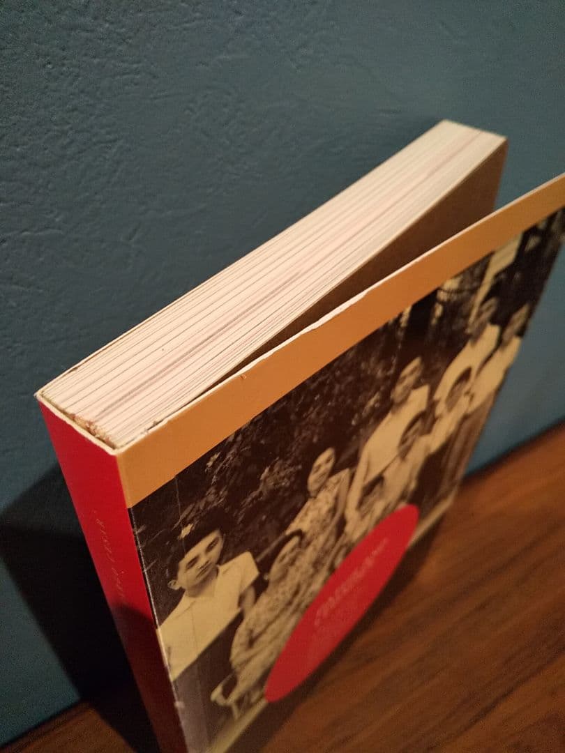 〈洋書〉PATHS AND LEGACIES：西村俊治と模範的な家族経営