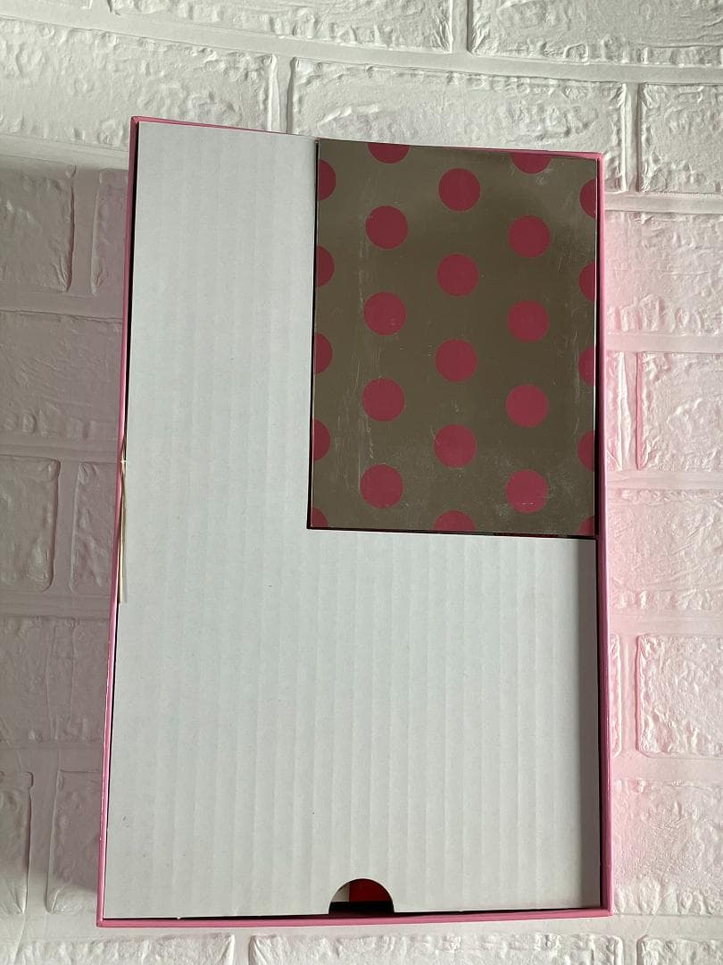 ミュージック  february6 STRAWBERRY CREAM