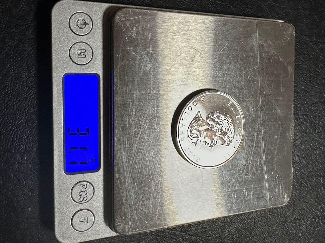 カナダ　メイプルリーフ　銀貨