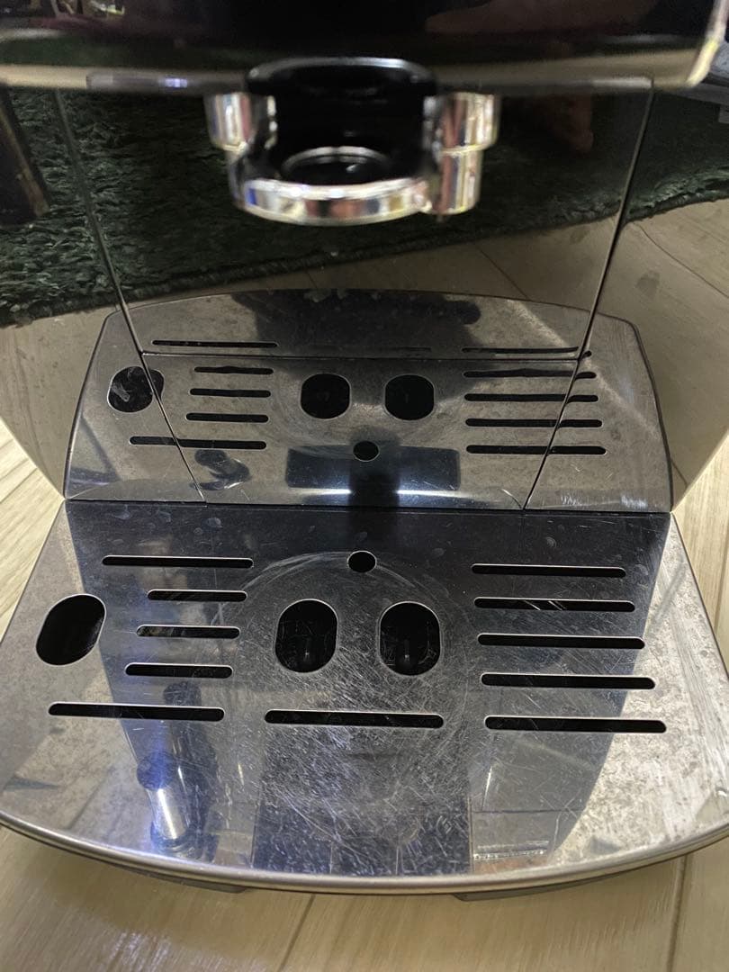 中古品　DeLonghi Magnifica エスプレッソマシン