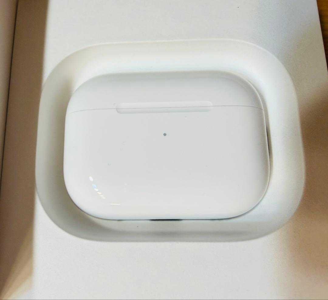 美品 Apple AirPodsプロ第2世代
