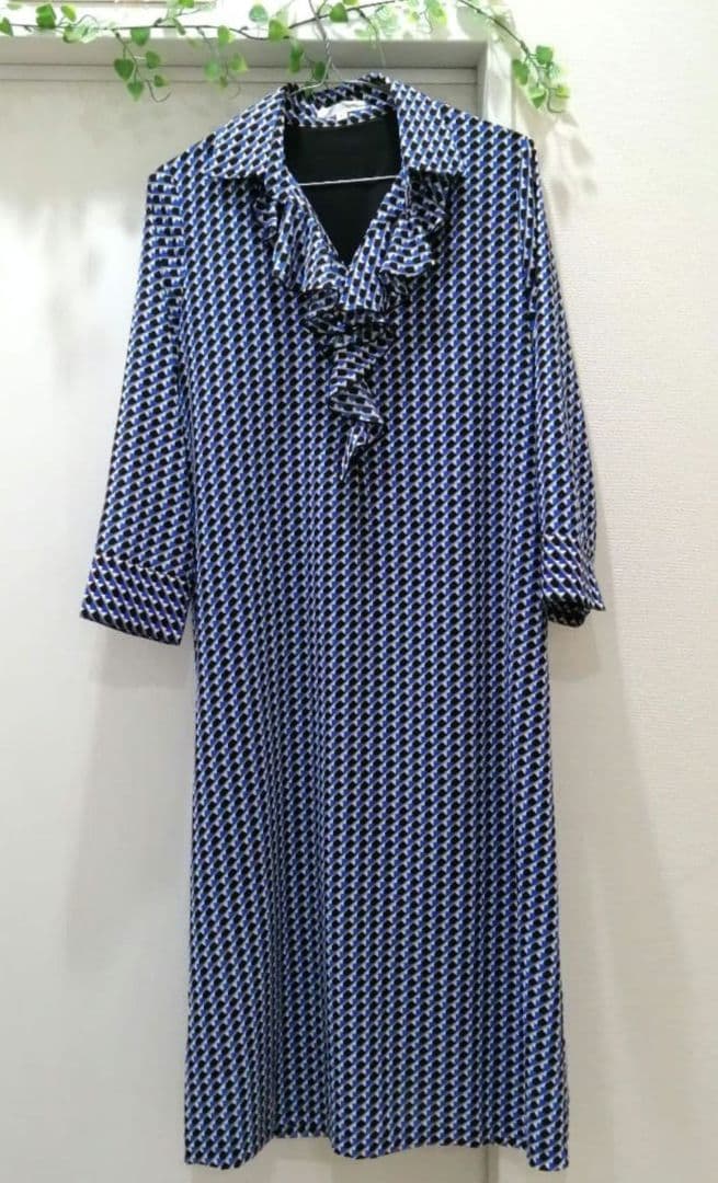 【未使用28600円】ナラカミーチェ♦️春物✨完売 幾何柄フリルワンピース