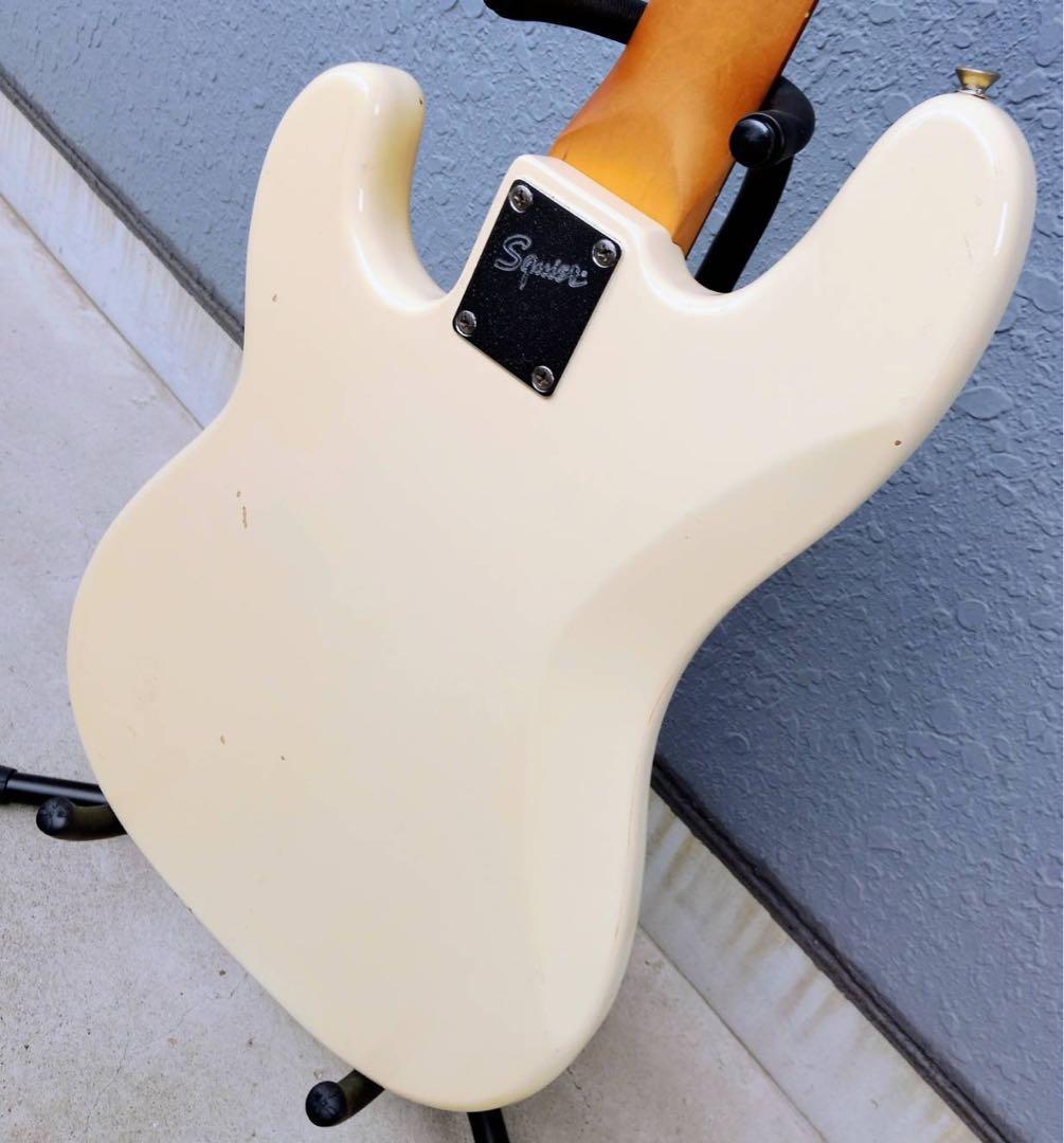 ベース Squier by Fender Precision BASS