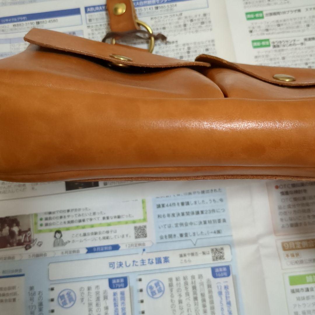 ガラゴ！！！HERTZ 　ヘルツ　チェストバッグ　キャメル　汚れ、キズあり