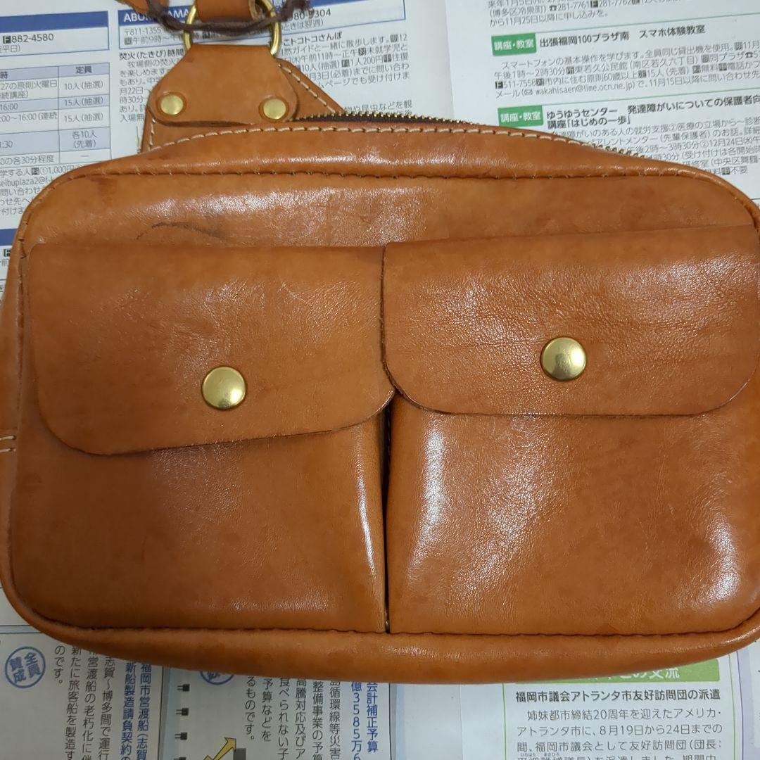 ガラゴ！！！HERTZ 　ヘルツ　チェストバッグ　キャメル　汚れ、キズあり