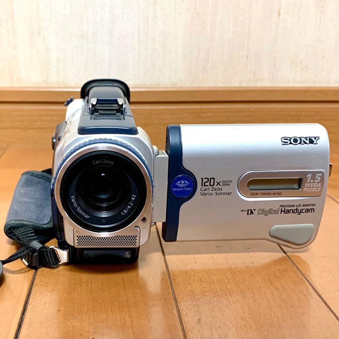 Sony DCR-TRV30 デジタルハンディカム 本体