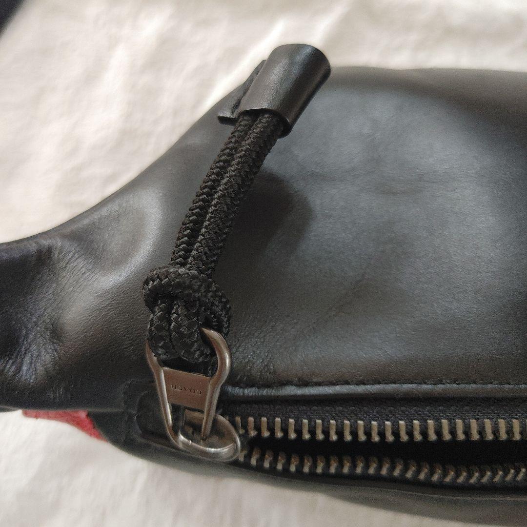 COACH　コーチ　赤　ボディーバッグ