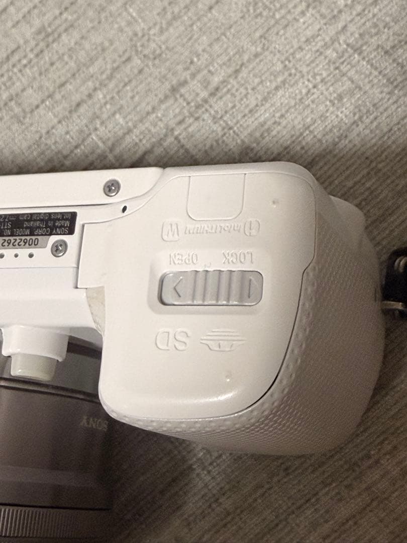 SONY　NEX-5R ミラーレス一眼 ホワイト