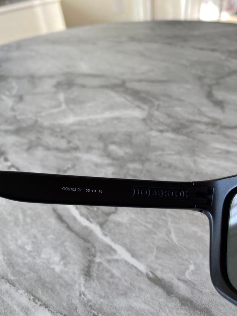 小物 Oakley 009102-01 Holbrook