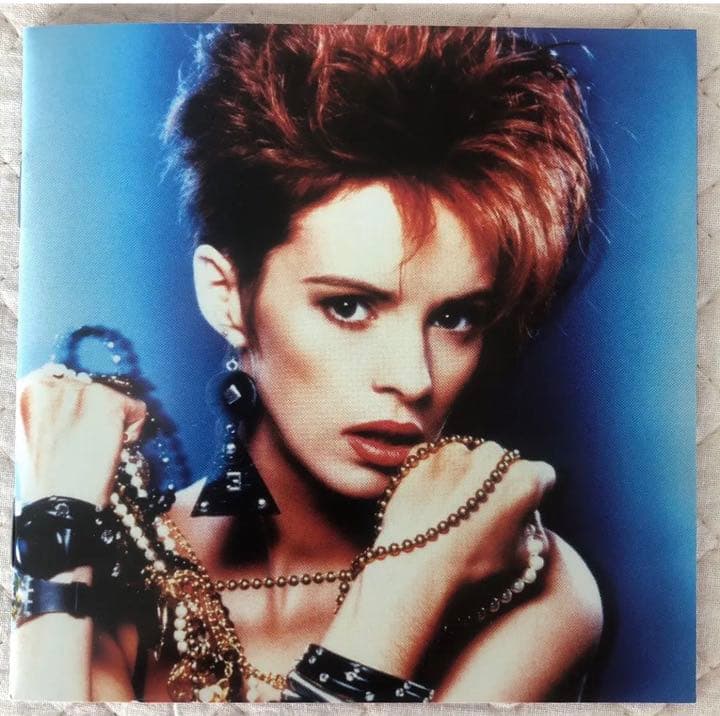 シーナ・イーストン/The Definitive Singles 1980-87