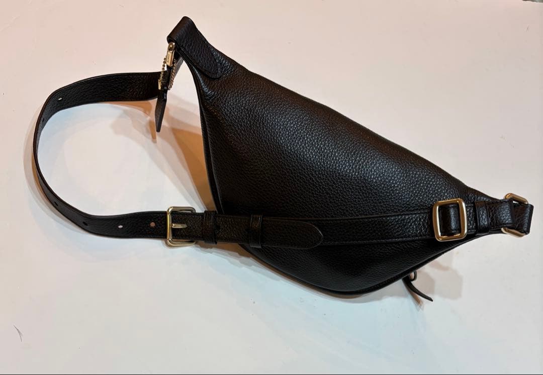 美品☆コーチ　ウエストバッグ　ボディバッグ　ウエストポーチ　ショルダーバッグ黒革