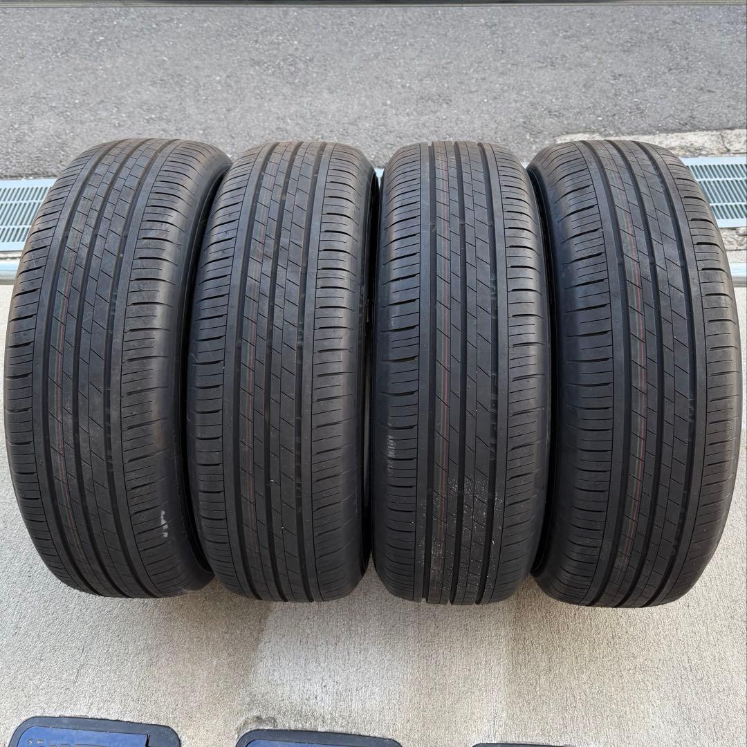 【中古】タイヤ4本セット 205/65R16 TOYO