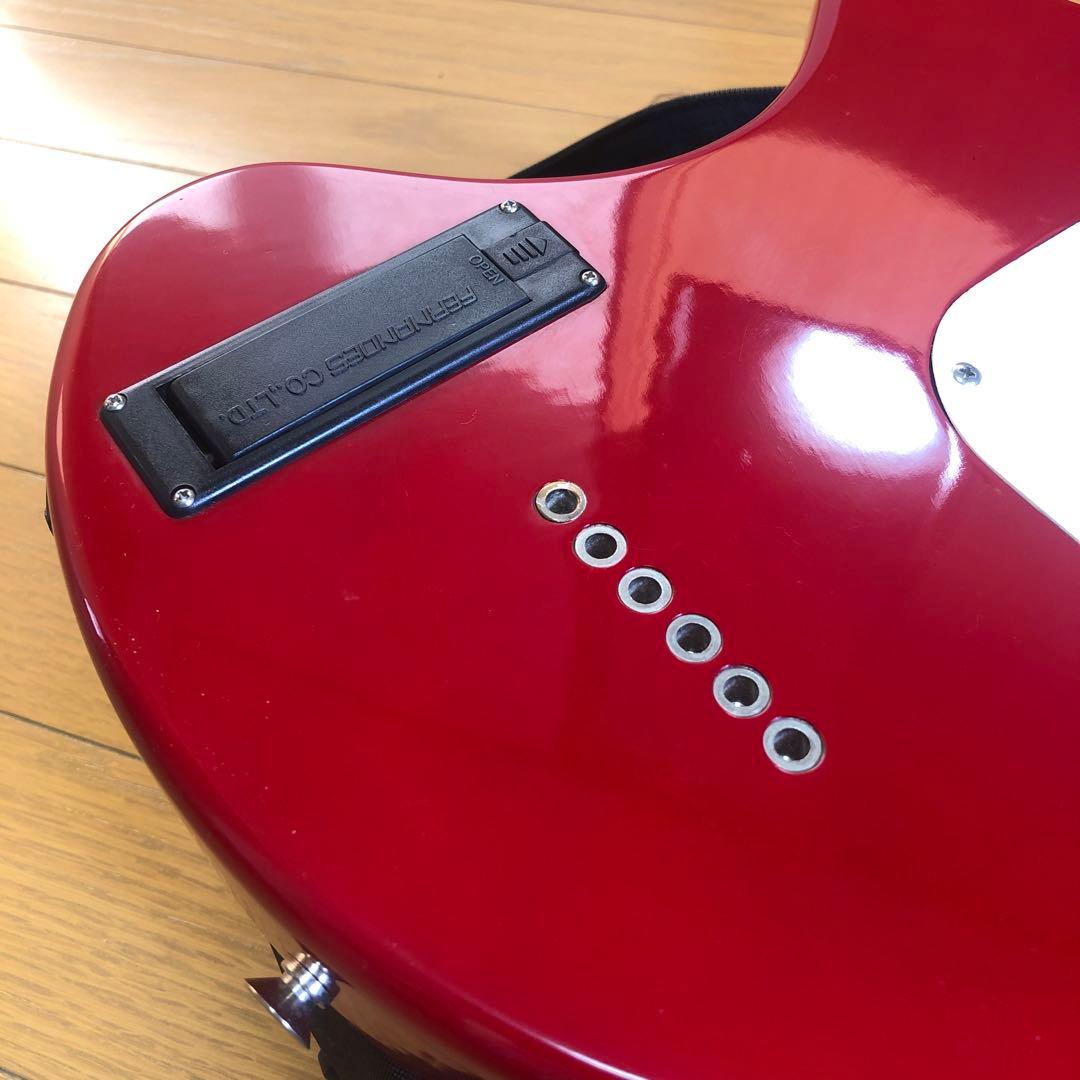 Fernandes ZO-3（ゾウさんギター） 内蔵アンプ付き ミニギター