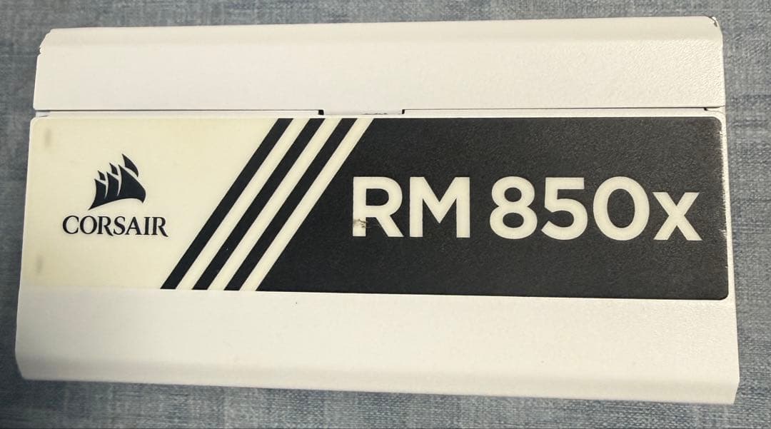 CORSAIR RM850x CP-9020180-JP 850w電源white