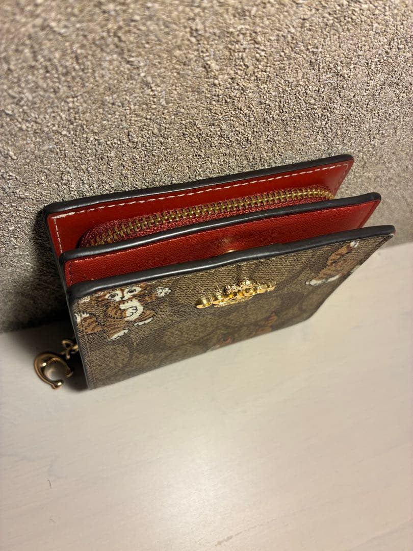 【希少】 Coach 猫二つ折り財布　ダンシング キトゥン　猫　シグネチャー