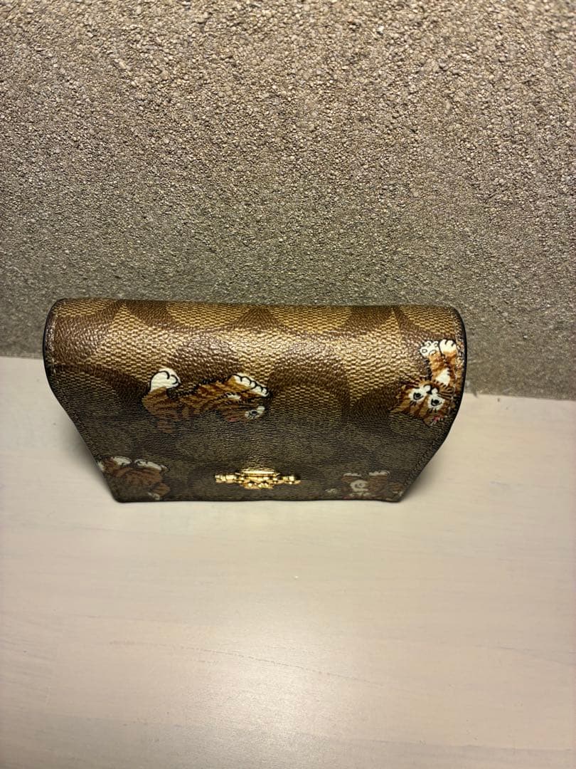【希少】 Coach 猫二つ折り財布　ダンシング キトゥン　猫　シグネチャー
