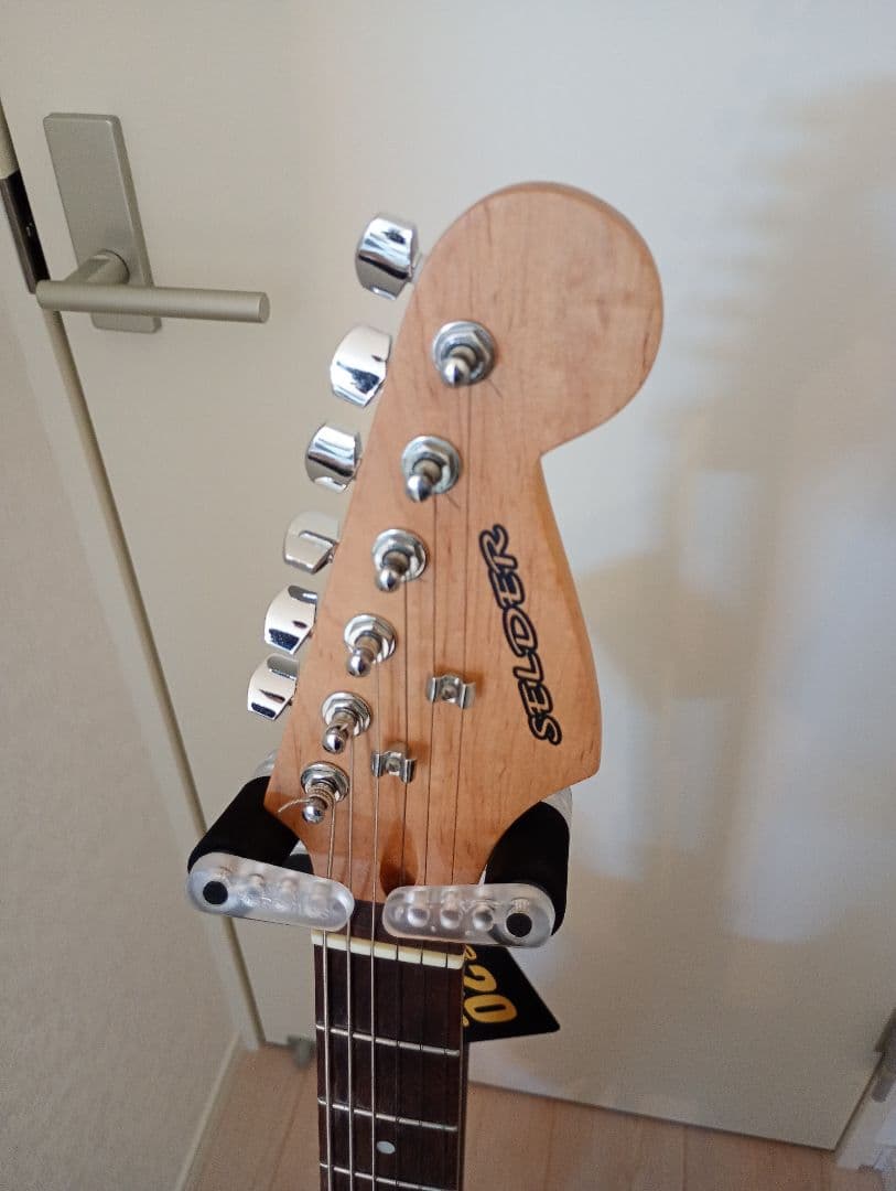 SELDER ストラト　ブラック　中古