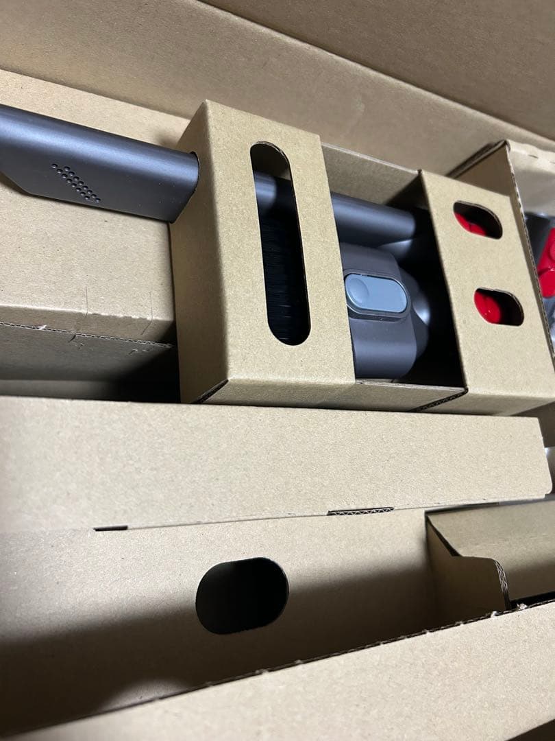 【最終値下げ】Dyson v18 Digital Slim Fluffygold
