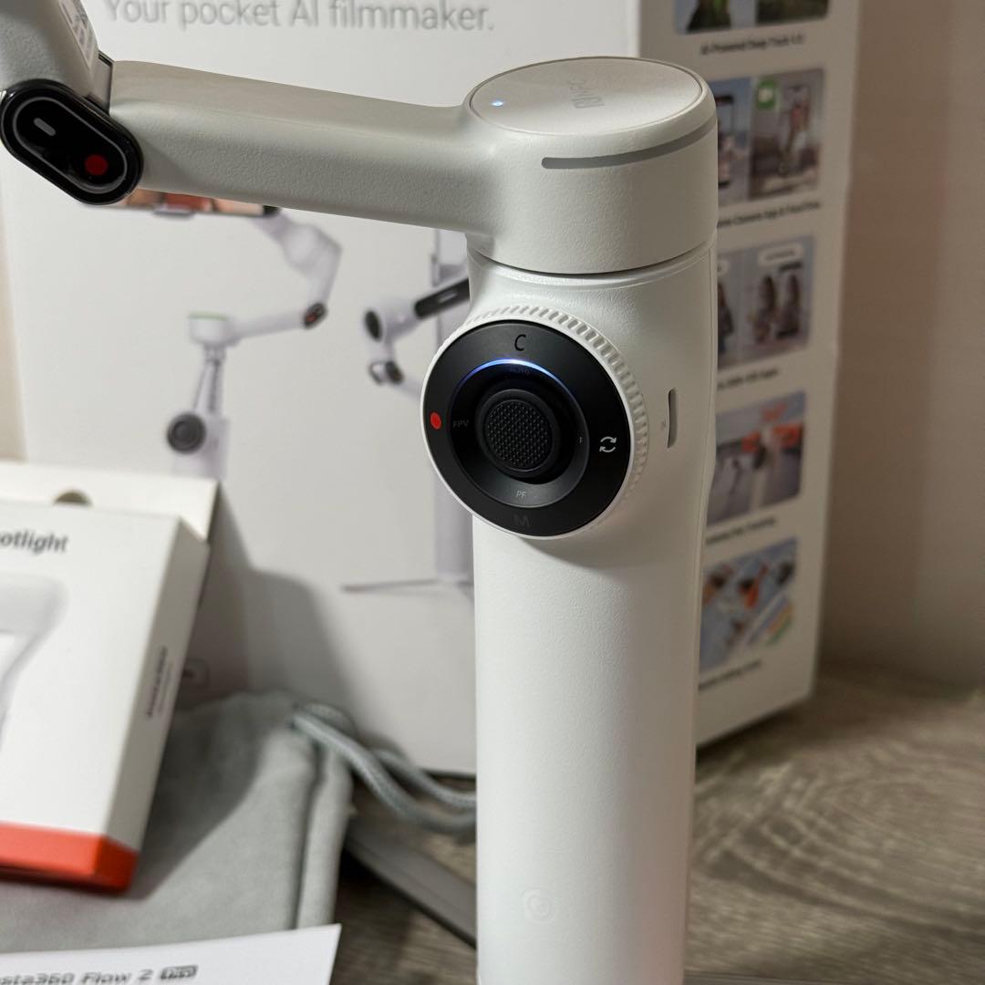 Insta360 Flow 2 Pro スマホジンバル ⭐︎美品