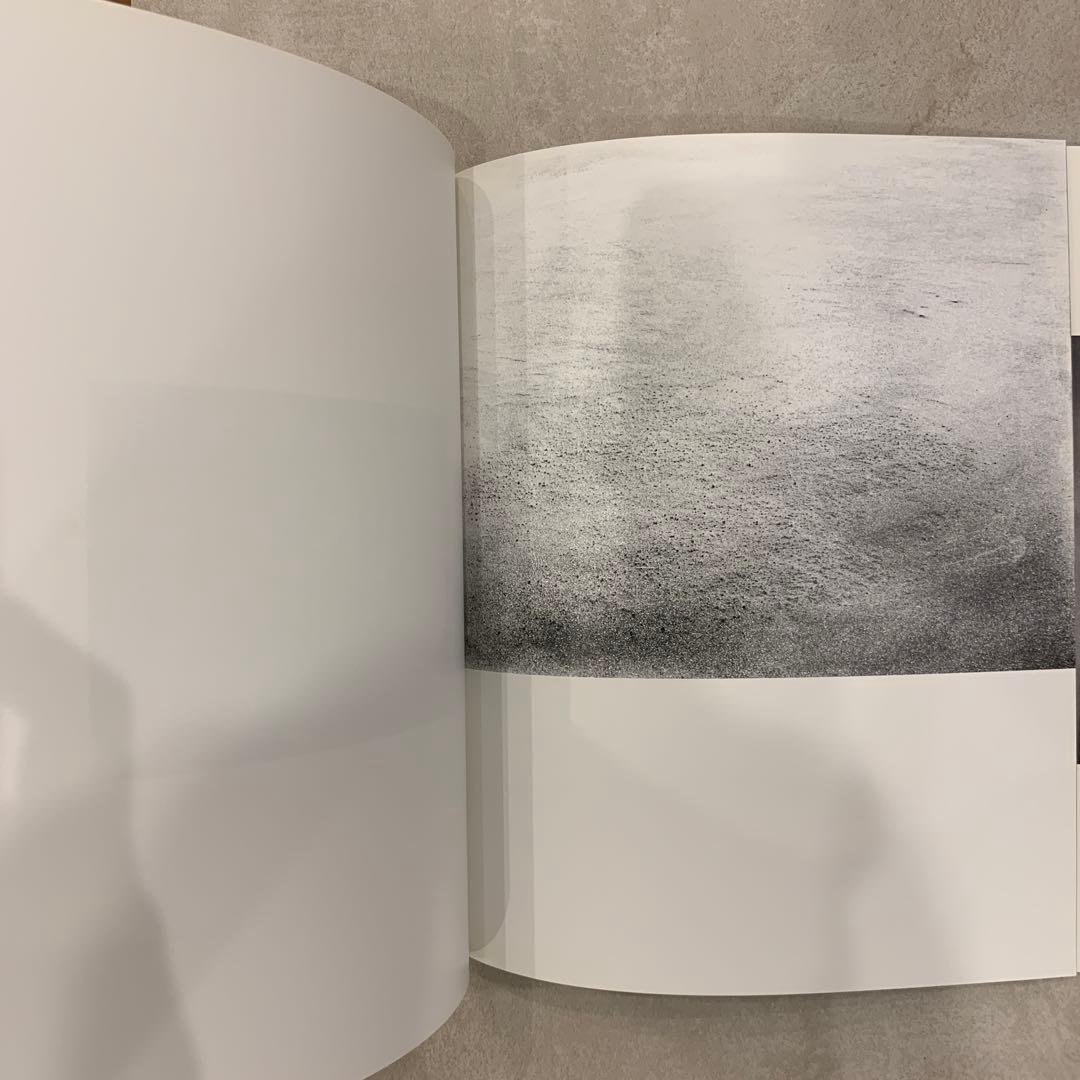 ABSTRACTS by AM projects 写真集