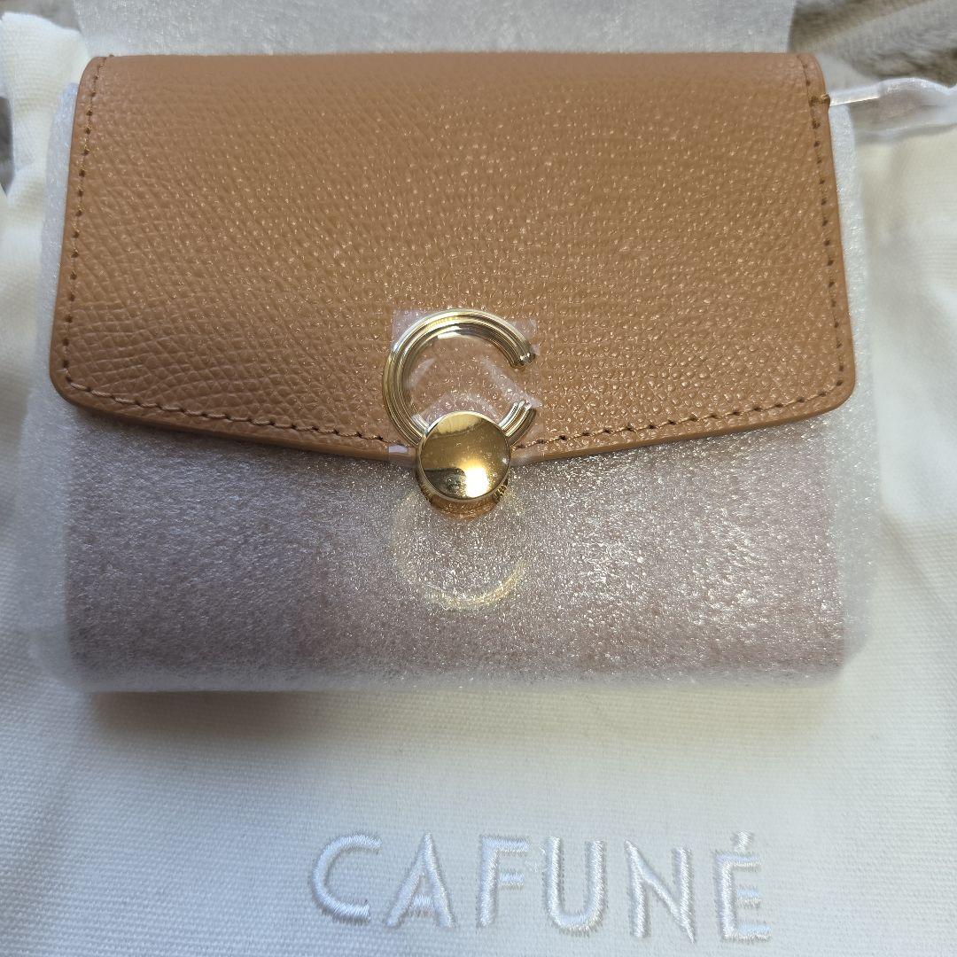 ま*い様 CAFUNÉ　 三つ折り財布　新品