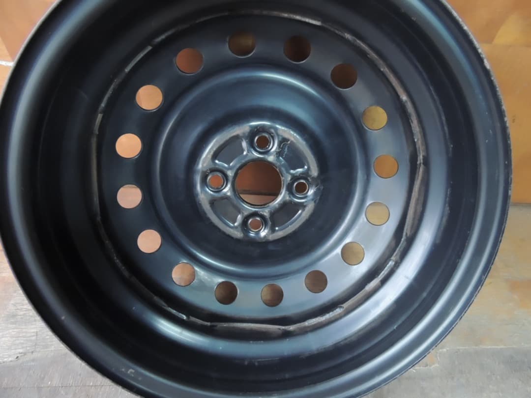 C85 16インチ スチールホイール 4本 16x5.5J ラクティス