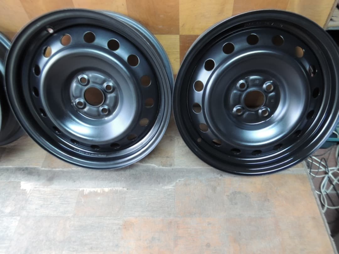 C85 16インチ スチールホイール 4本 16x5.5J ラクティス
