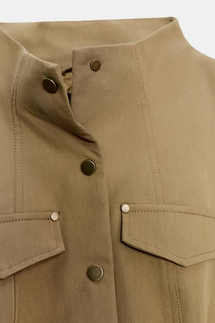 新品✨ ZARA ループディテールフィットブレザー ライトカーキ M