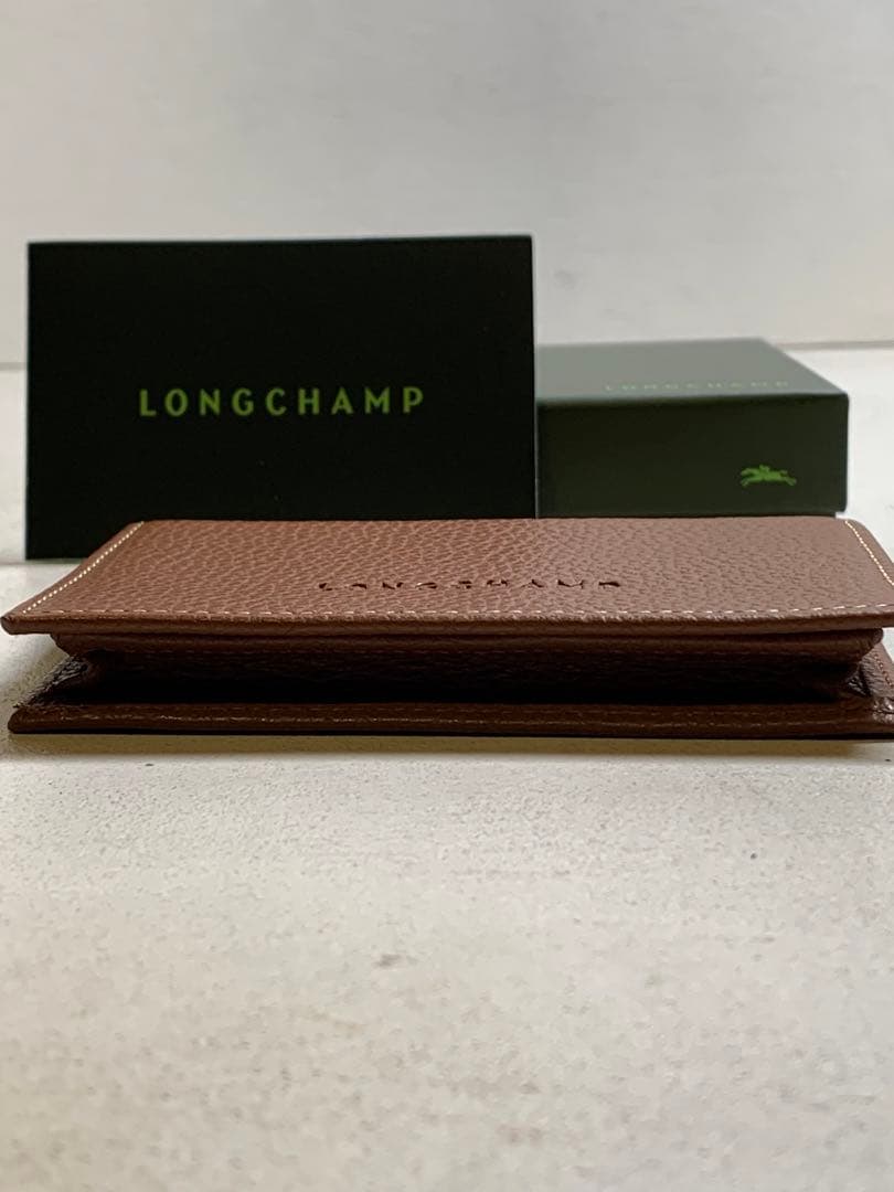 【新品未使用】LONGCHAMP ブラウン 黄土色系　名刺入れ　カードケース