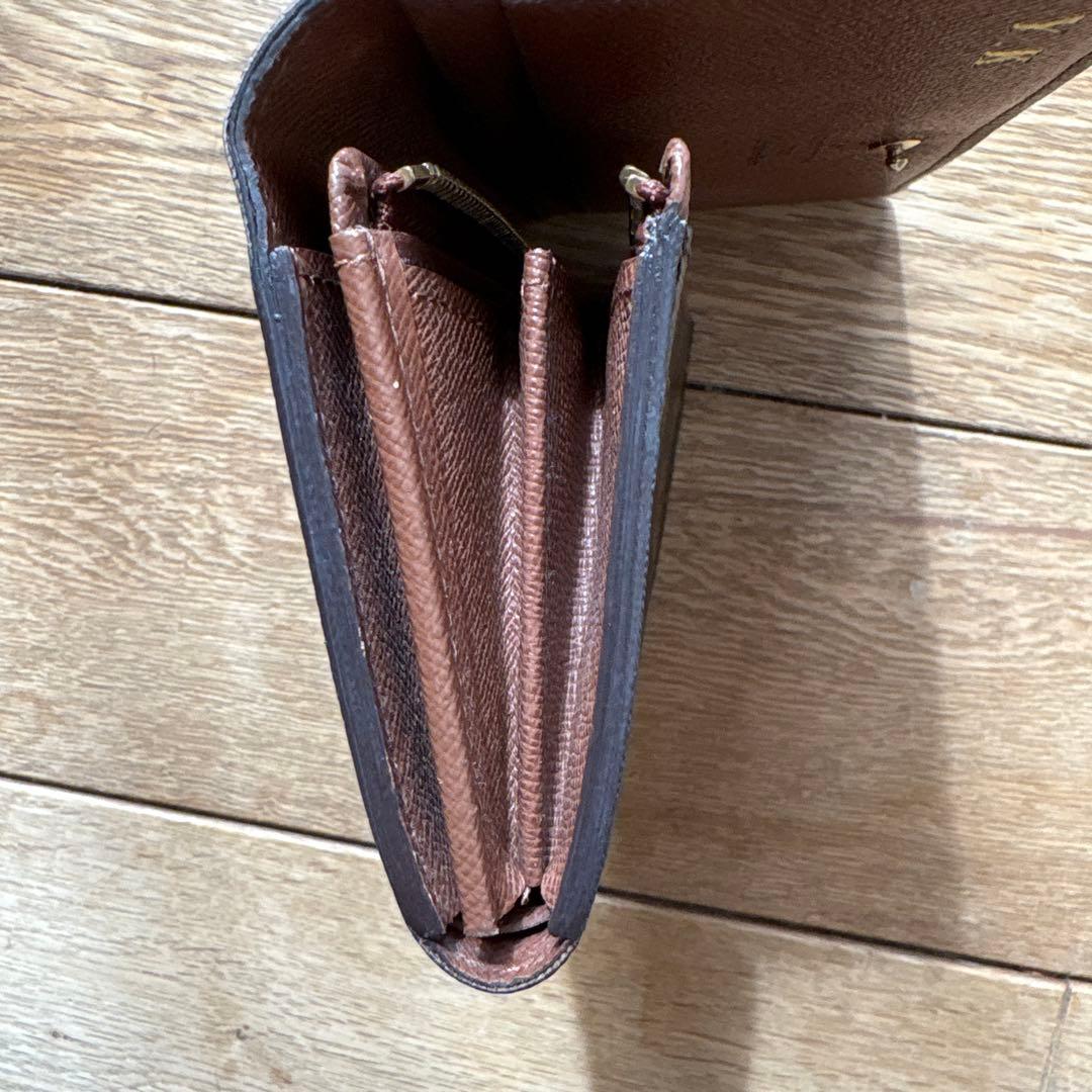 Louis Vuitton モノグラム 二つ折り財布