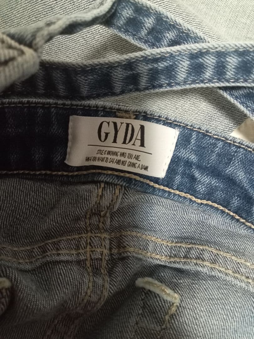 GYDA NEWハイウエストBACKクロスフレアパンツ