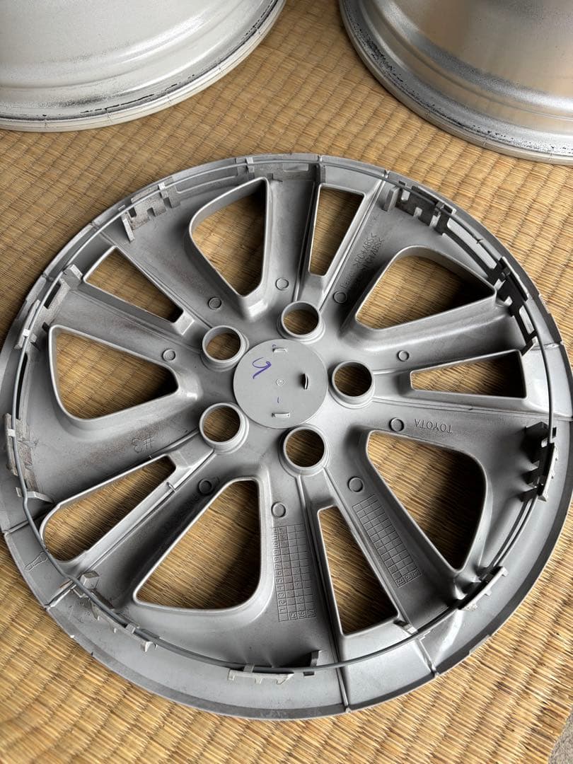 トヨタ 15インチ シルバー アルミホイール 2個セット