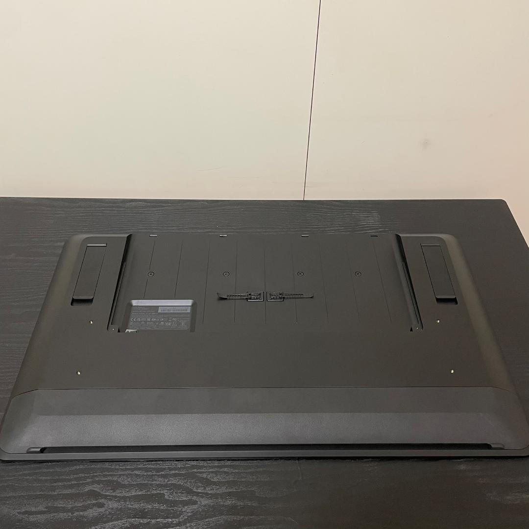 Wacom Cintiq Pro 24 22年製 液晶ペンタブレット本体