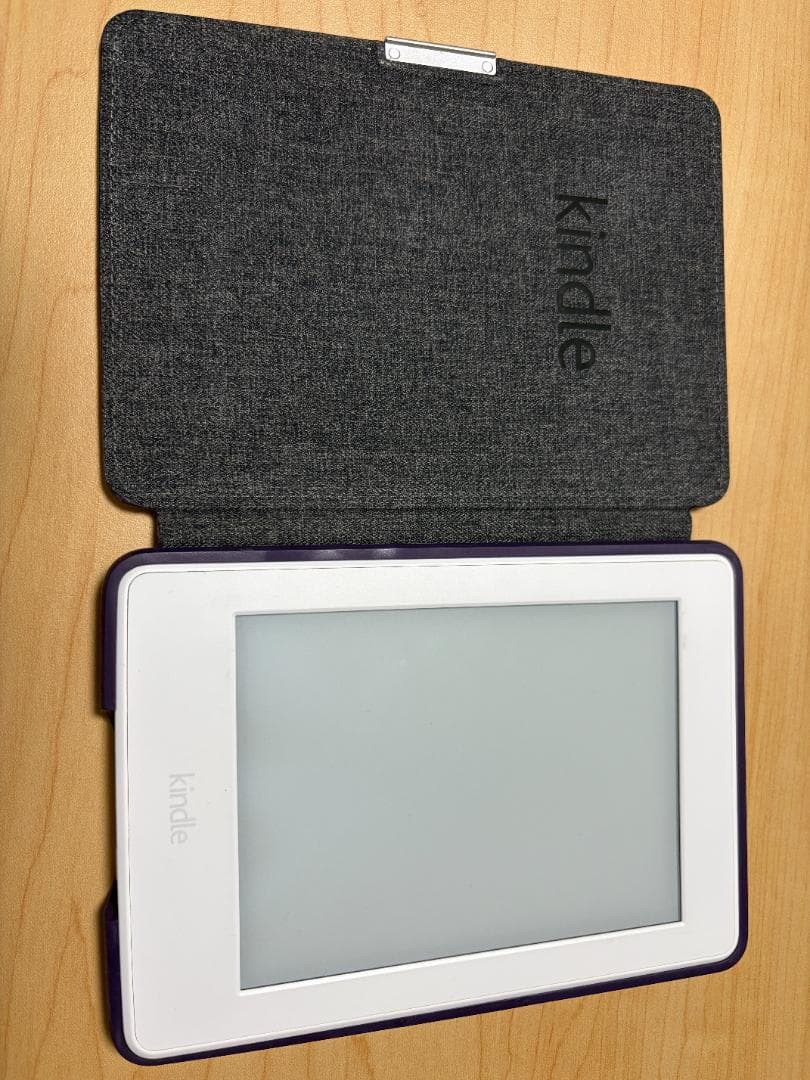 【年末年始読書】Kindle Paperwhite(第7世代)、カバー付き