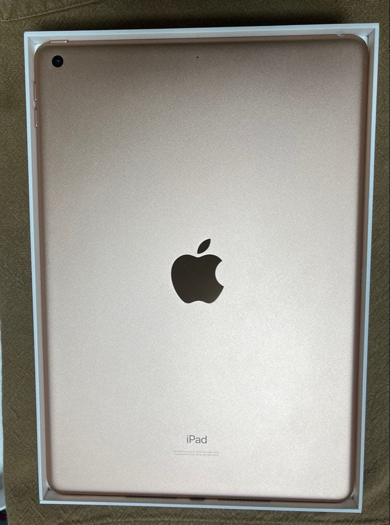 早い者勝ちです　iPad7 第7世代 32GB MW762 GOLD