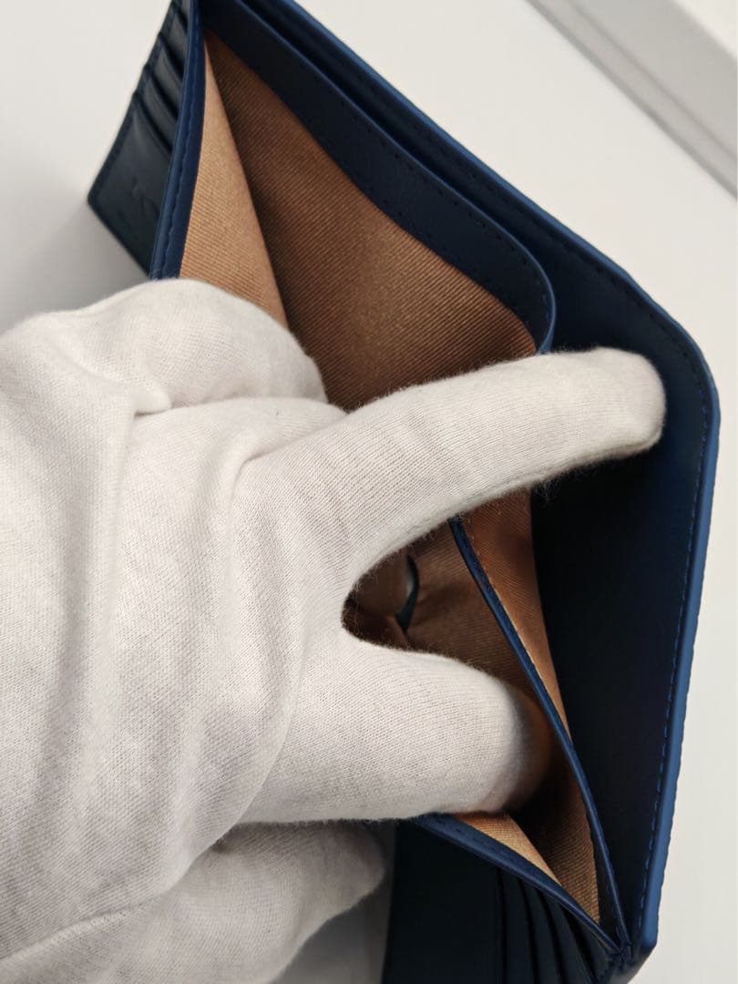ゴロー 【美品】LOEWE ロエベ アナグラム レザー 二つ折り財布