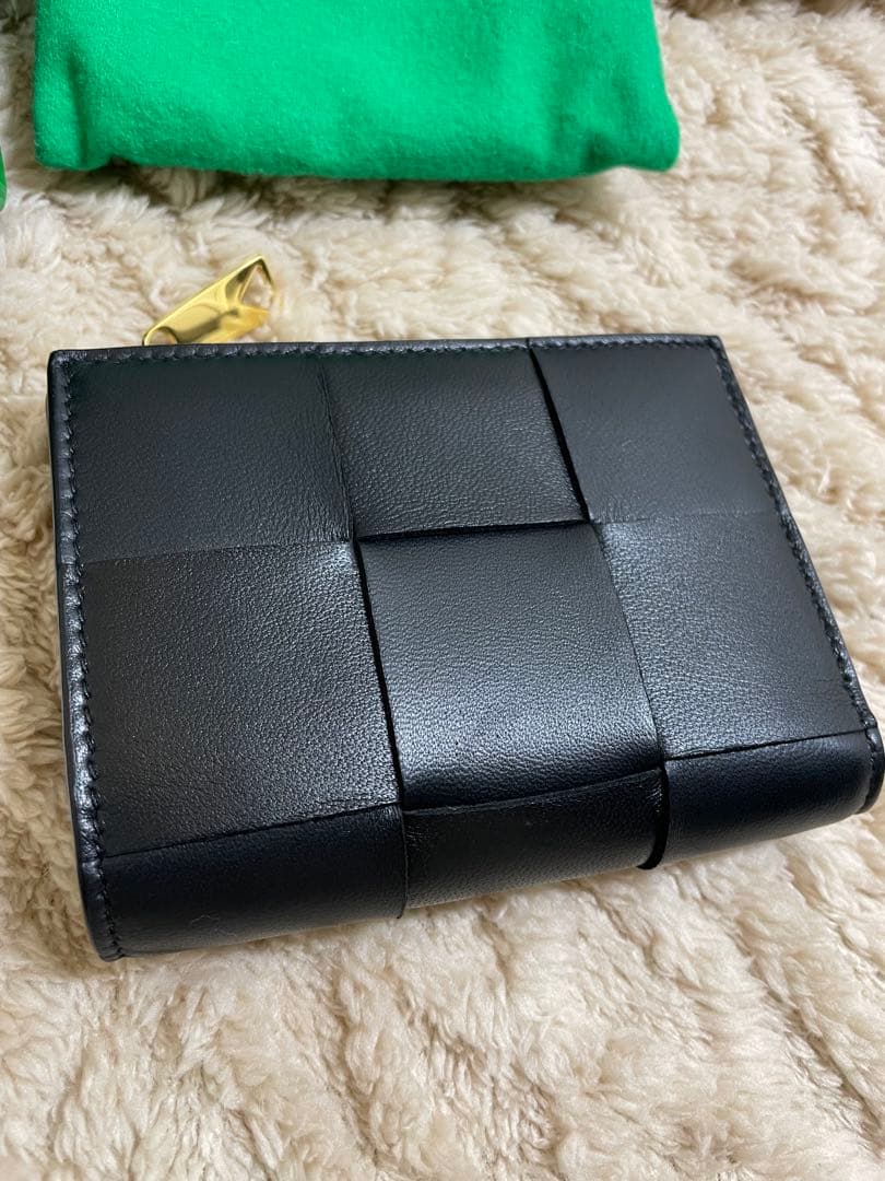 BOTTEGA VENETA 折り財布 ブラック　新品　未使用　ボッテガ　黒