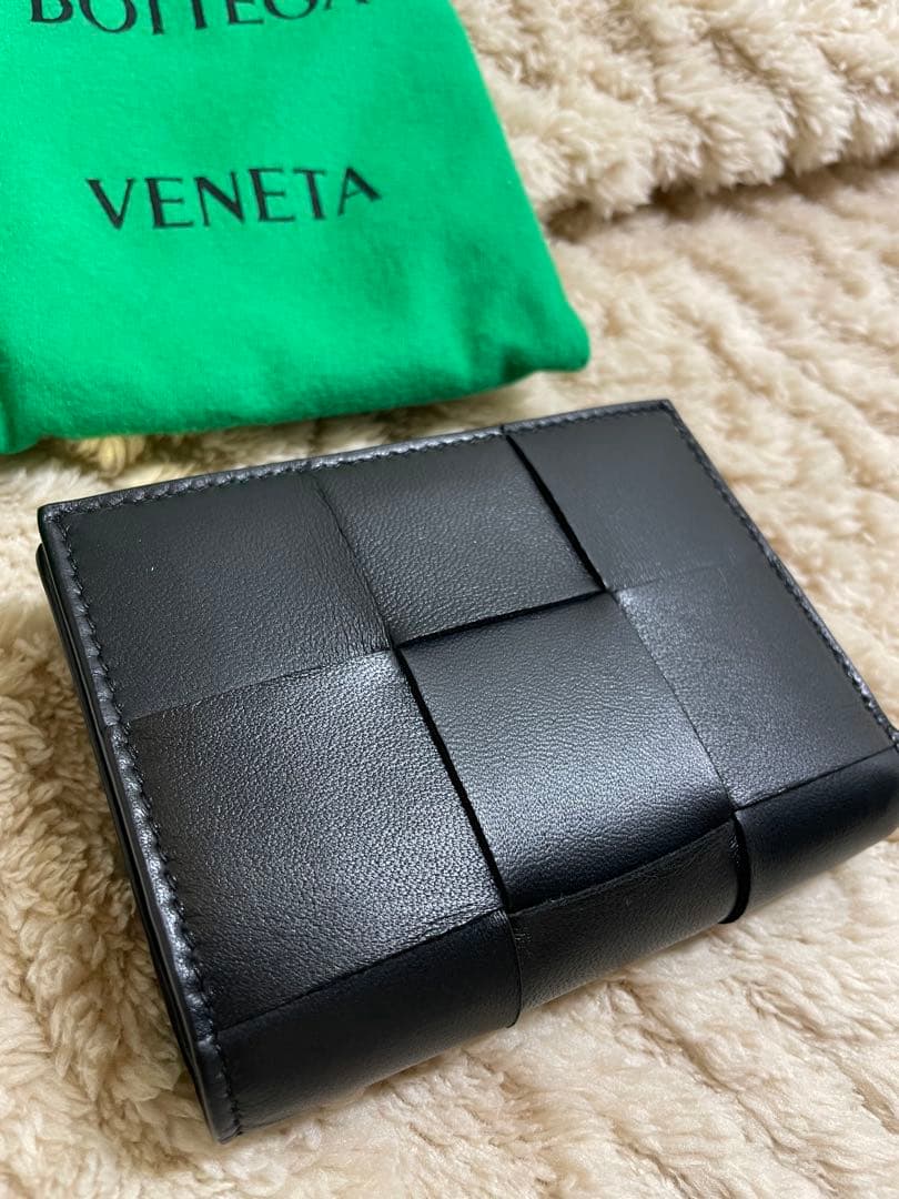 BOTTEGA VENETA 折り財布 ブラック　新品　未使用　ボッテガ　黒