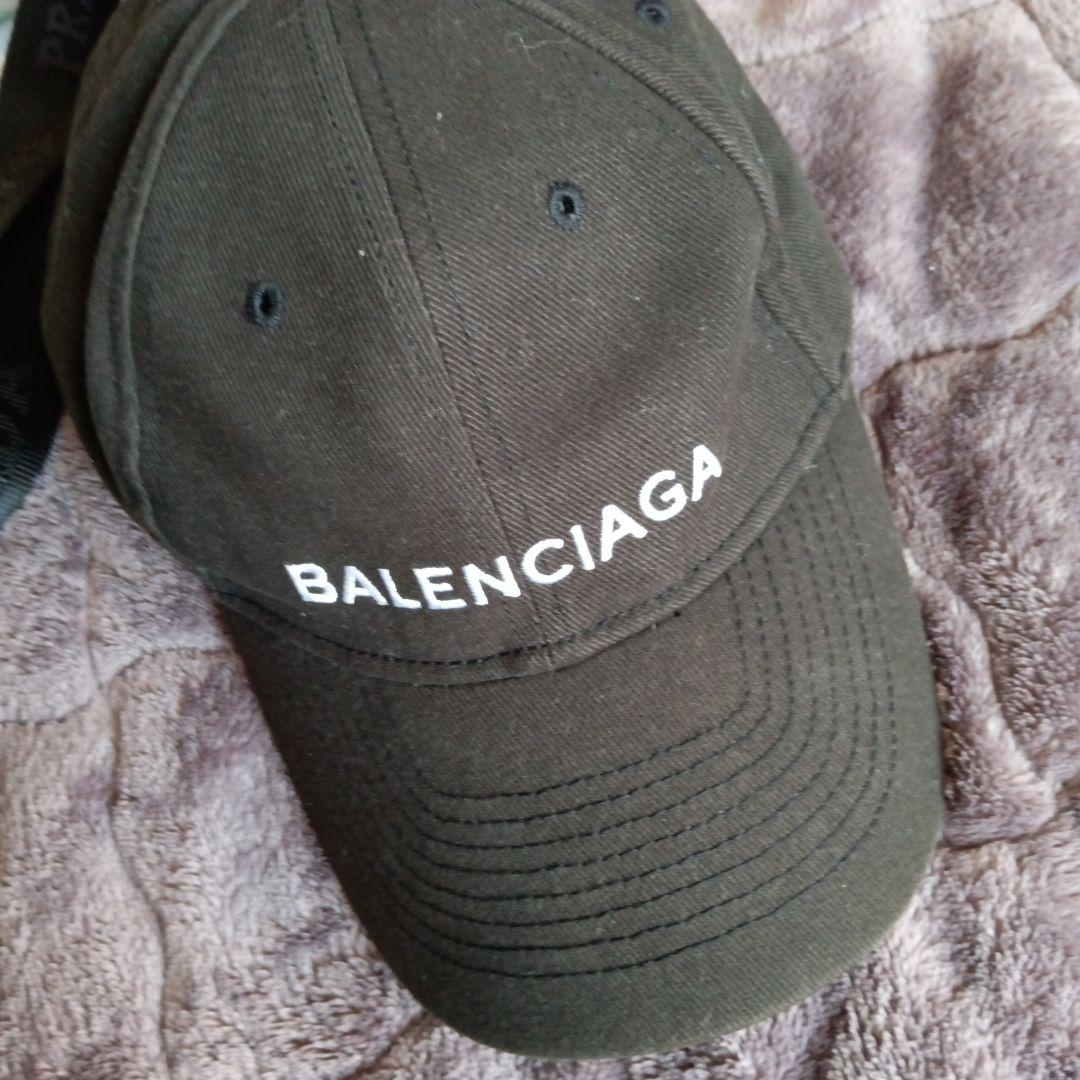 テ*ン様 BALENCIAGA ブラック ベースボールキャップ