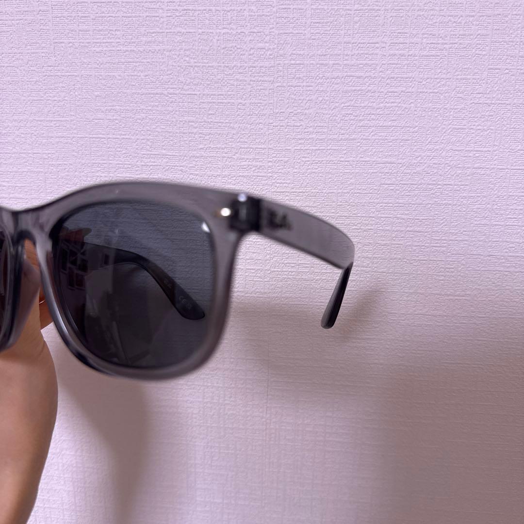Ray-Ban グレー キャットアイ サングラス