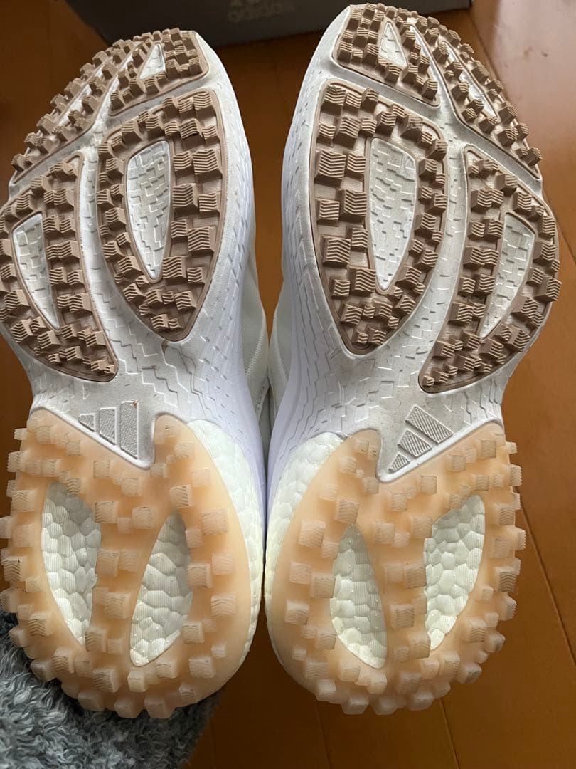 adidas Boost ゴルフシューズ ホワイト　23.5cm