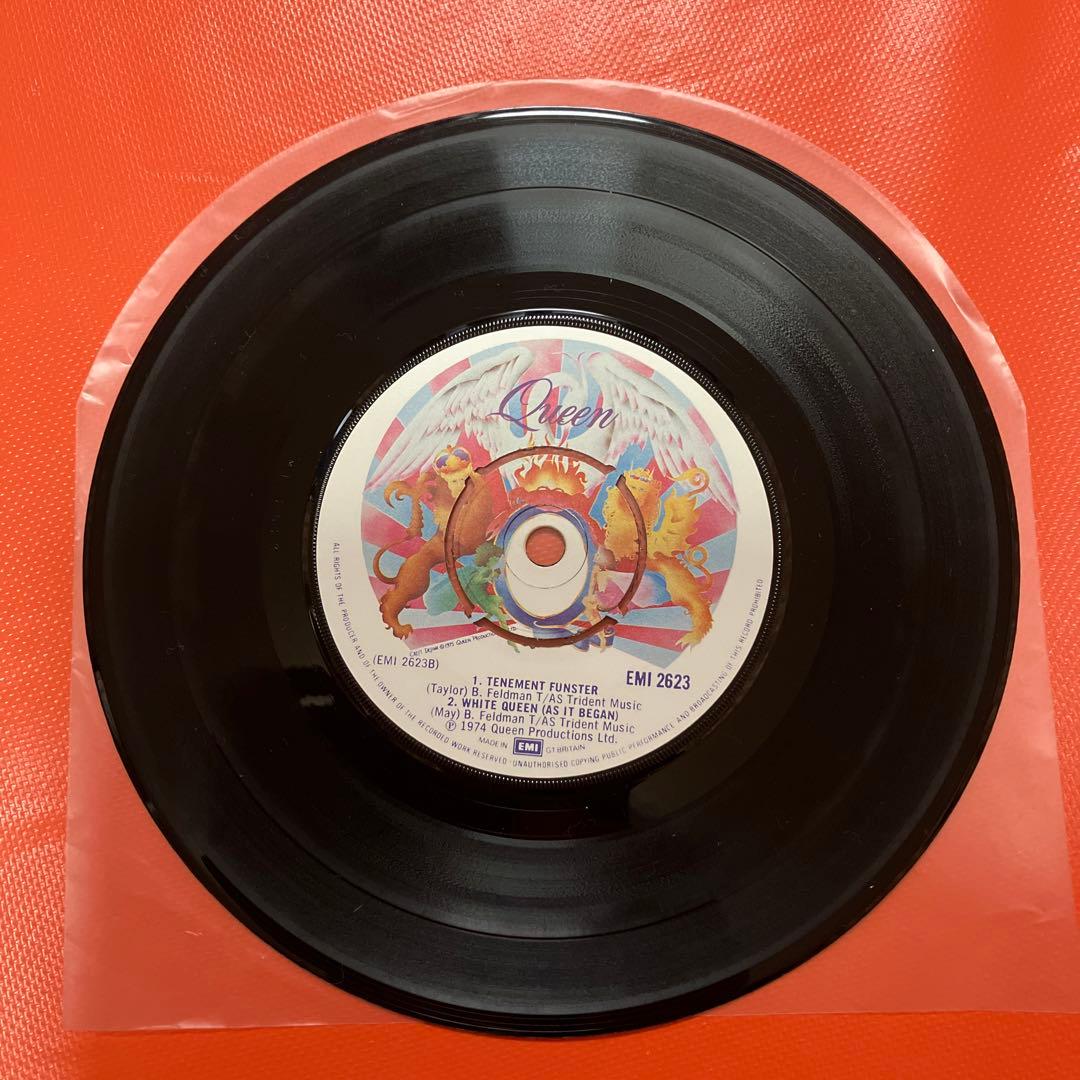 QUEEN クィーン／ QUEEN'S FIRST E.P
