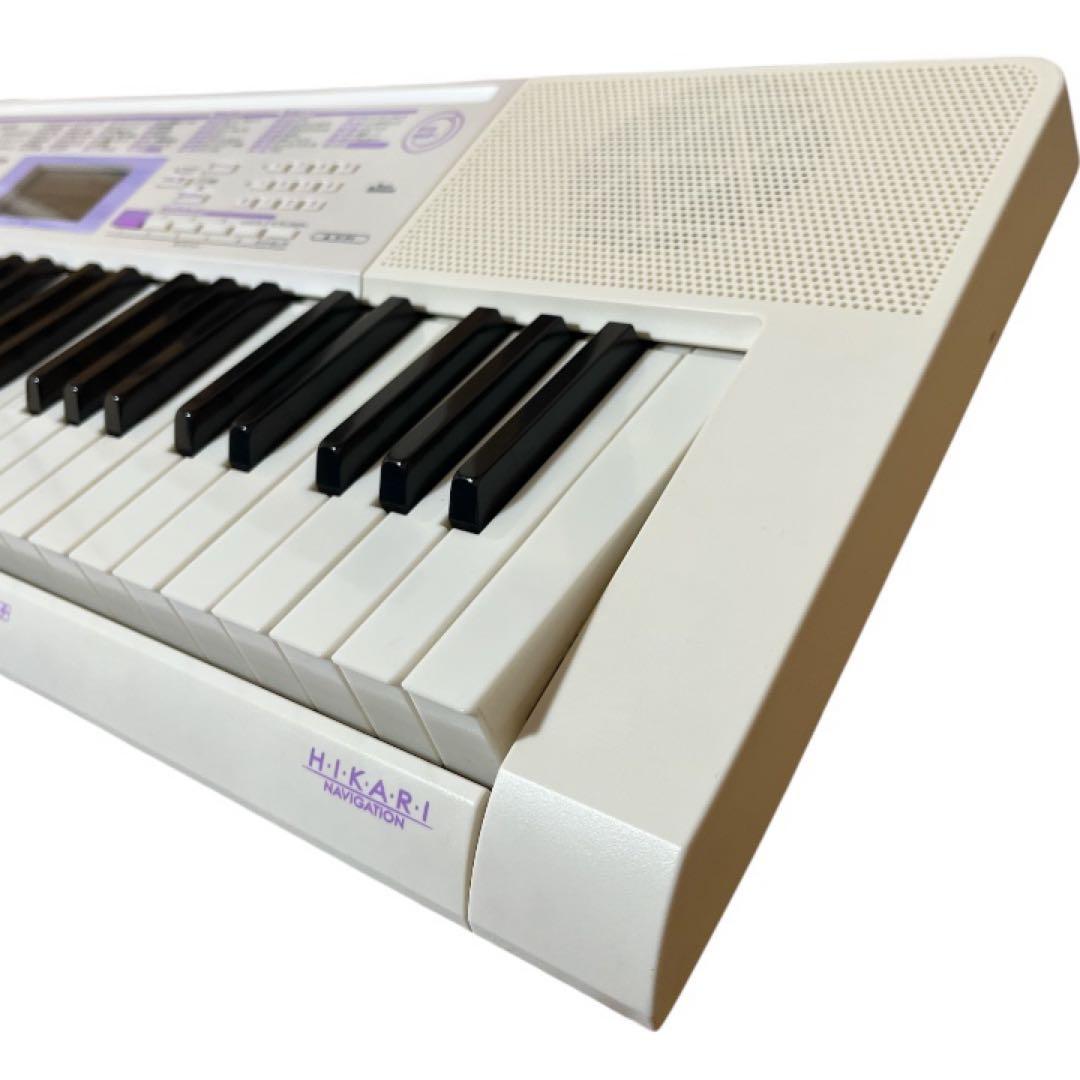 CASIO LK-122 光ナビ 電子キーボード マイク譜面台付