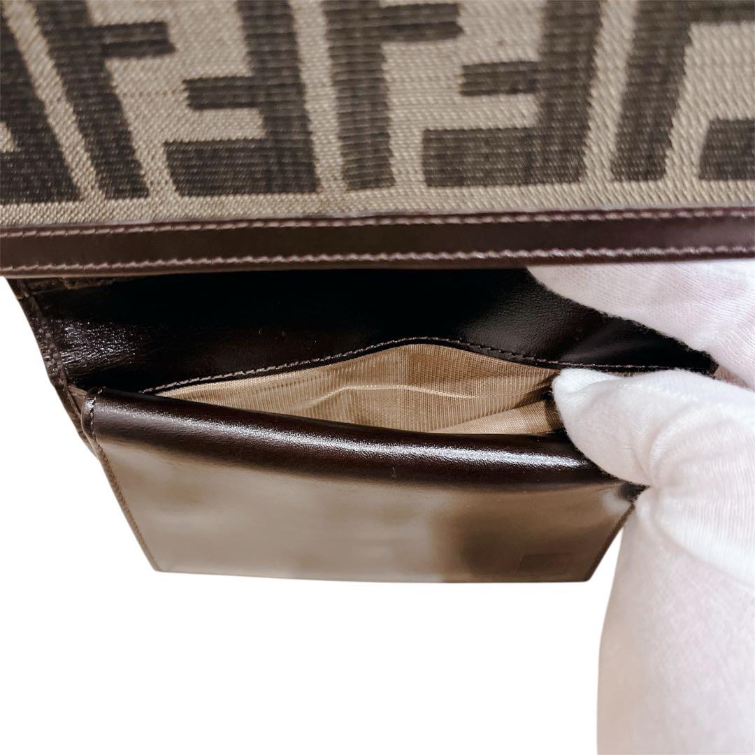 【美品】 FENDI 三つ折財布 ズッカ キャンバス レザー ブラウン