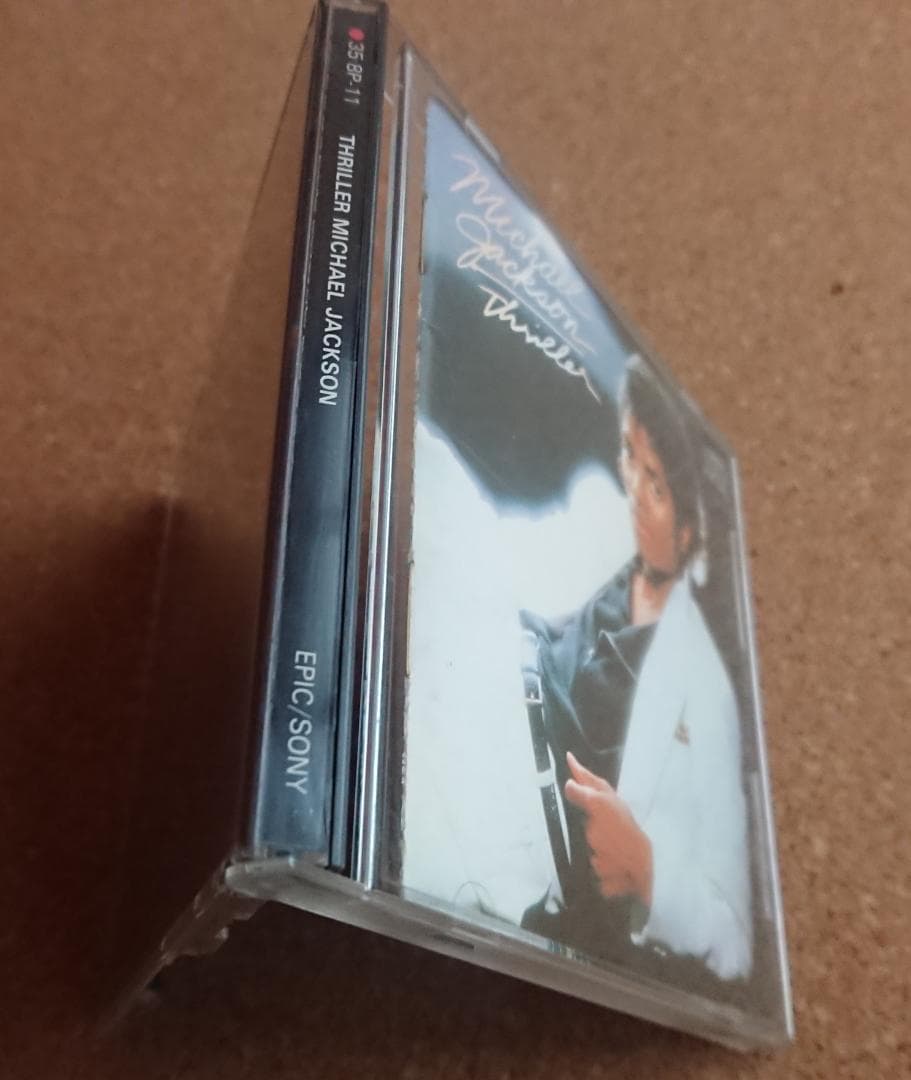 中古CD 　マイケル・ジャクソン／スリラー  （35・8P-11 91A5）