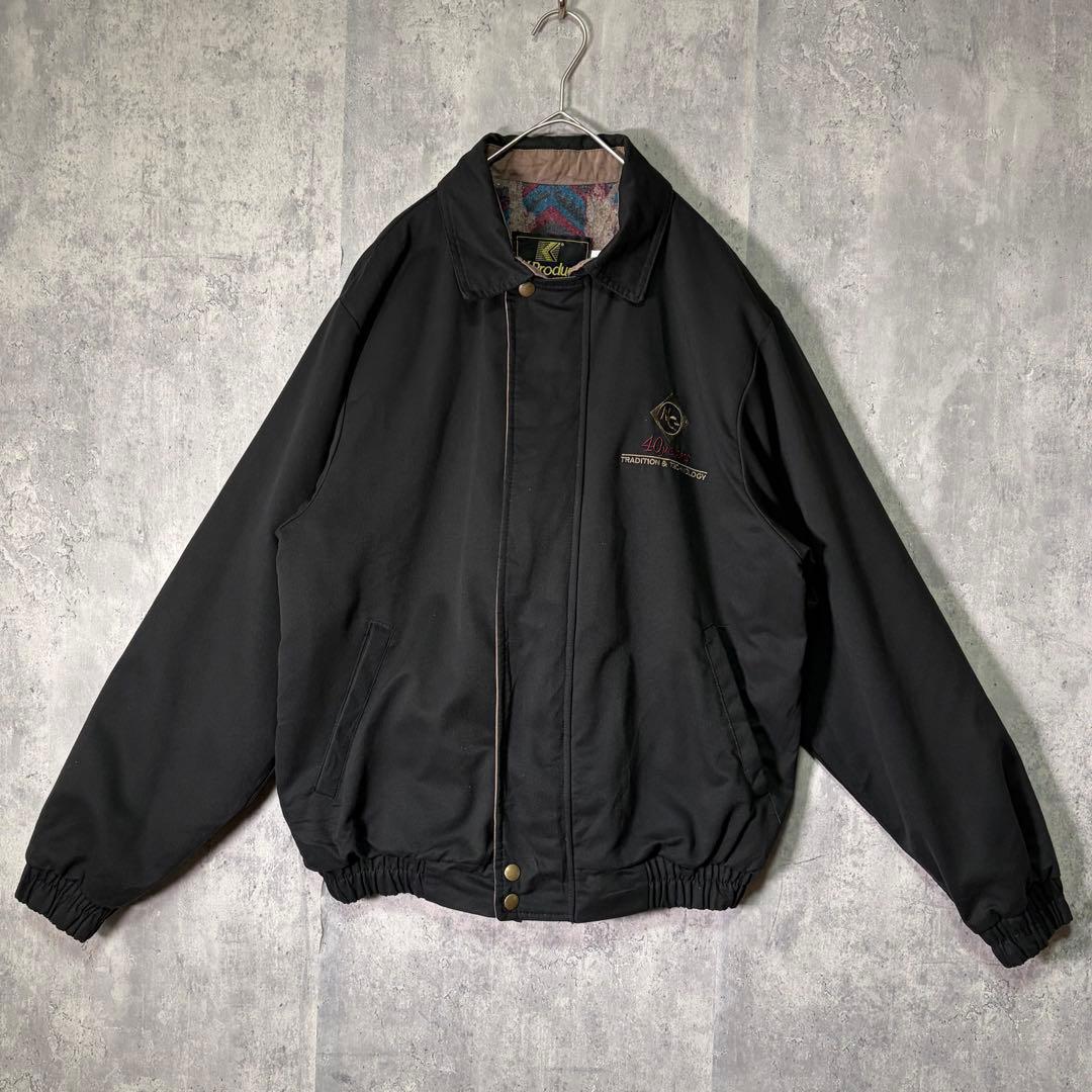 USA製 80s ブルゾン 黒 企業刺繍ロゴ 裏地総柄 vintage