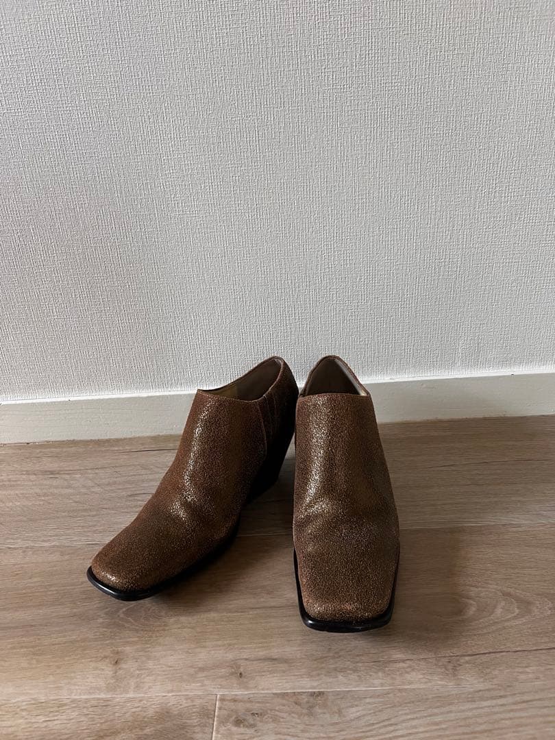 untishold naty-2 crack brown 今季　38