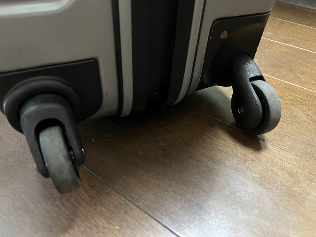 サムソナイト スーツケース 大型 4輪　Samsonite Aero-PC
