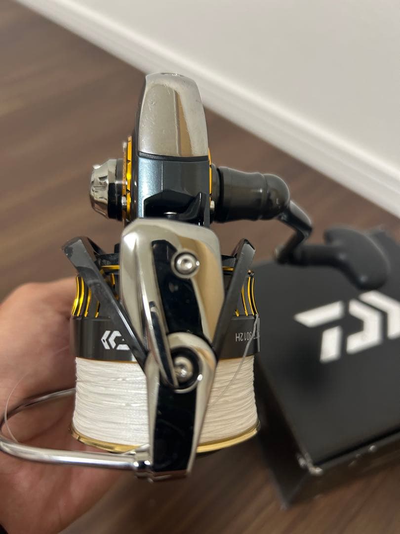 Daiwa Certate 3012H スピニングリール